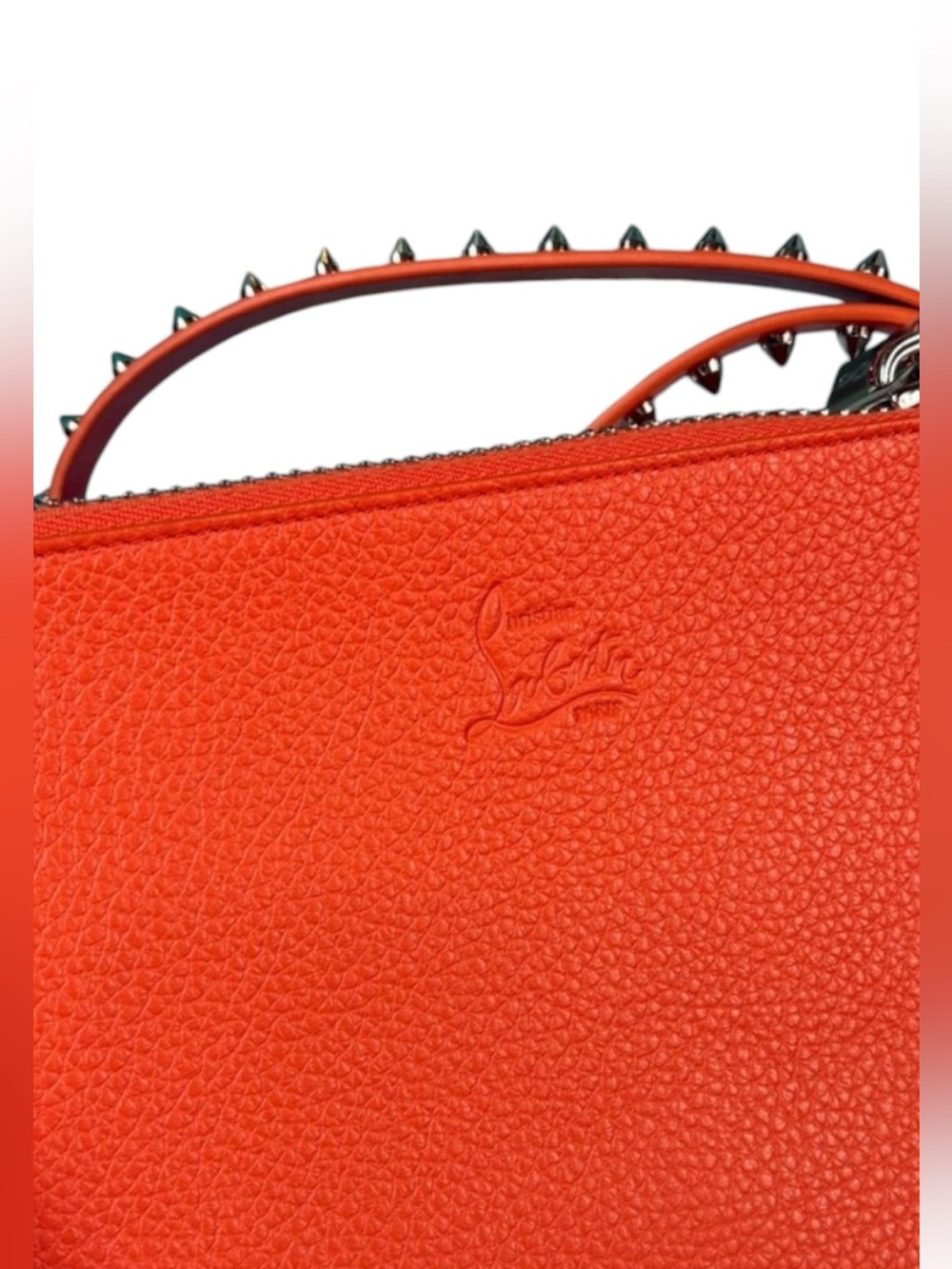 ✨💎NWT💎✨Christian Louboutin Orange Pebbled Leather Spike Wristlet - Picture 3 of 7